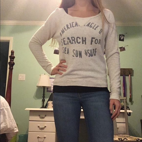 Sweater - Picture 1 of 3