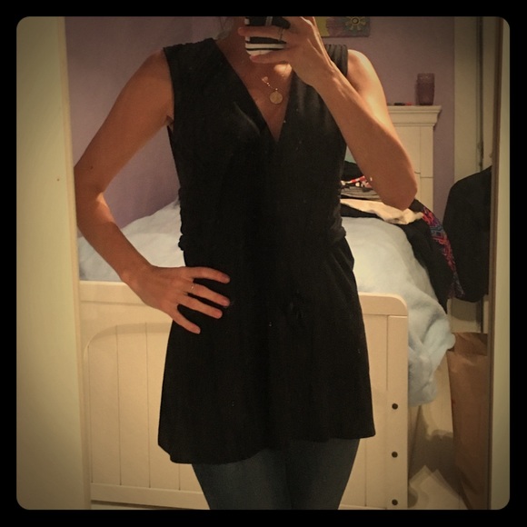 Fashionista black long tank blouse - Picture 1 of 2
