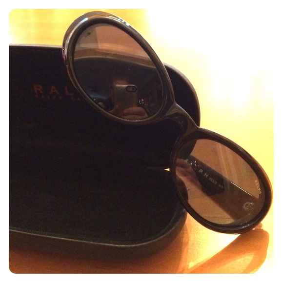 Retro Ralph Lauren Sunglasses - Picture 1 of 7