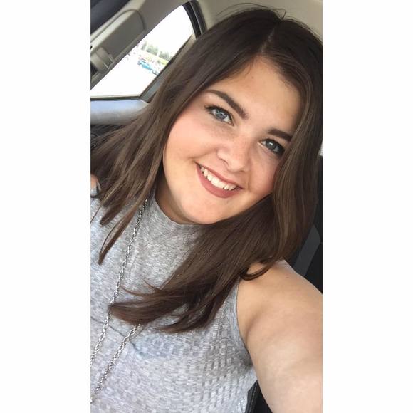 Meet your Posher, Ashlyn