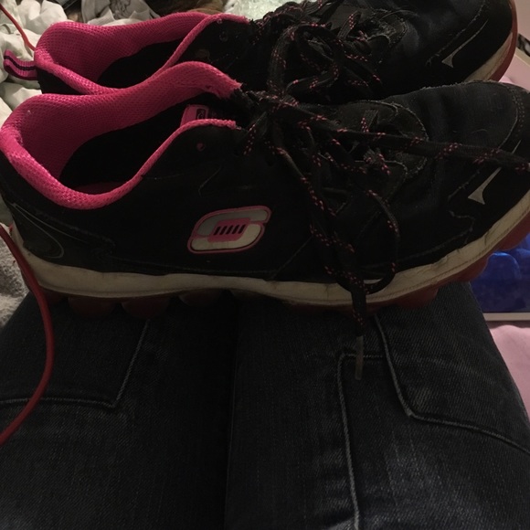 Skechers