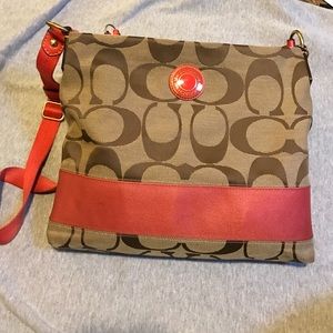 Mint condition women's Coach cross body bag