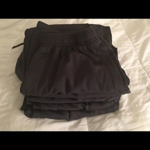 5 pairs of men's champion athletic pants