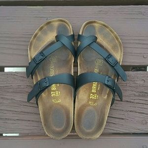 Birkenstock Mayari Black Sandals (Used)