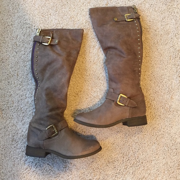 Steve Madden boots