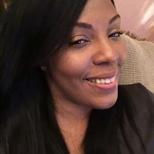 Meet your Posher, Naomi