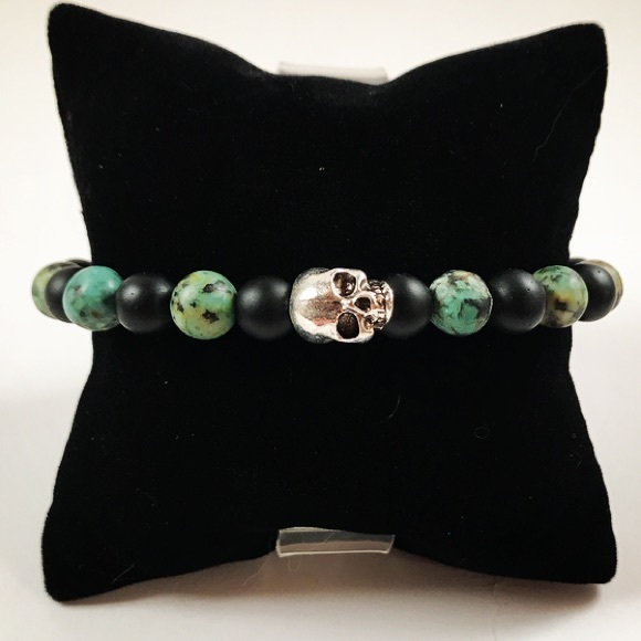 green turquoise & onyx skull bead bracelet - Picture 5 of 7