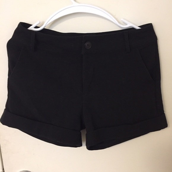 TOBI shorts