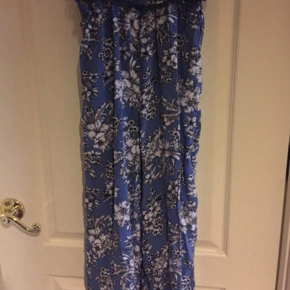 Floral jumpsuit - Picture 3 of 3