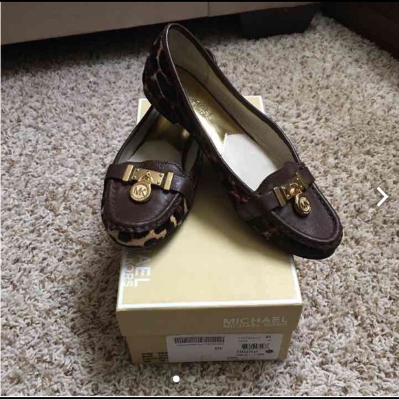 *~*~ Michael Kors Flats *~*~