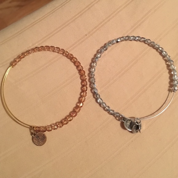 Alex and Ani small beads bracelet