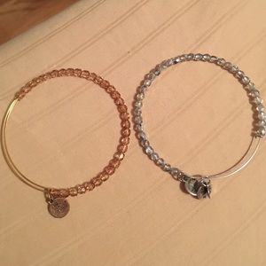Alex and Ani small beads bracelet