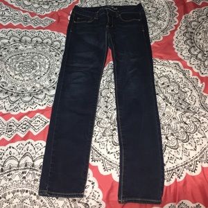Size 6 skinny super stretch jeans- American Eagle