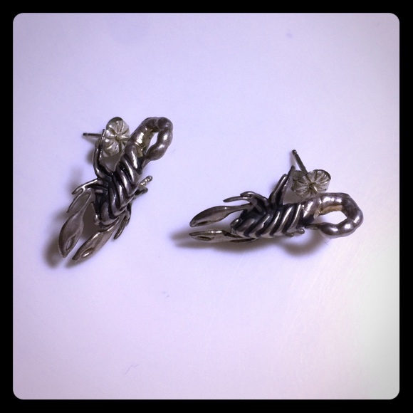 🔥💎🔥 Pamela Love Scorpion earrings
