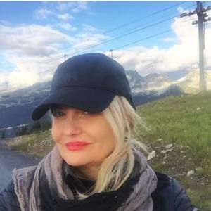 Meet your Posher, Karen