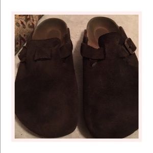Women's Birkenstocks. Suede-Mocha. Like new