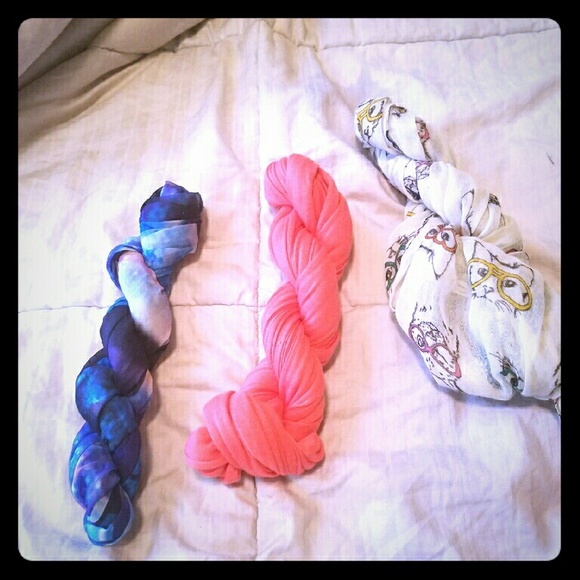 ? infinity scarves