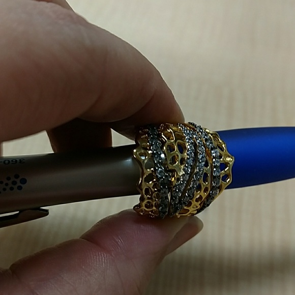 White Topaz Gold & Rhodium Puzzle Ring - Picture 3 of 4