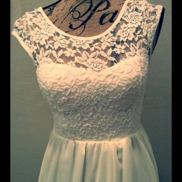 White Mini Floral Dress - Picture 4 of 4