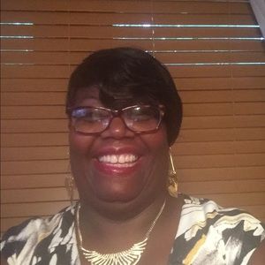 Meet your Posher, Glenda