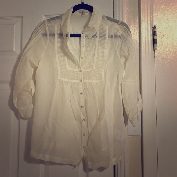 Ivory blouse - Picture 1 of 3