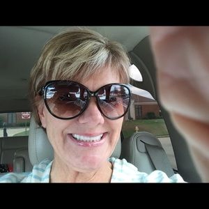 Meet your Posher, Dawn