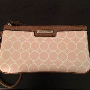 Nine West wristlet