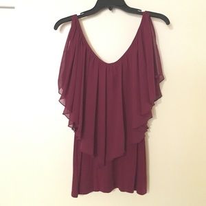 Maitai brand wine colored flowy top size med