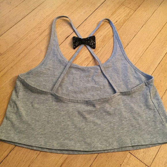 VS Bad Girls Get Presents Too Sequin Bow Crop! - Picture 4 of 6