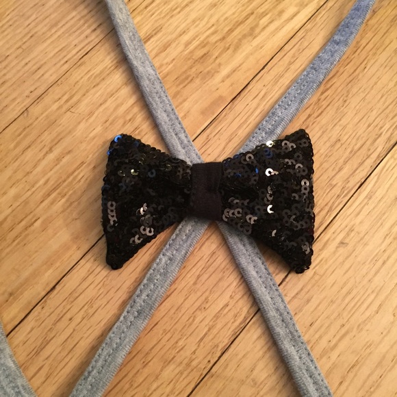 VS Bad Girls Get Presents Too Sequin Bow Crop! - Picture 6 of 6