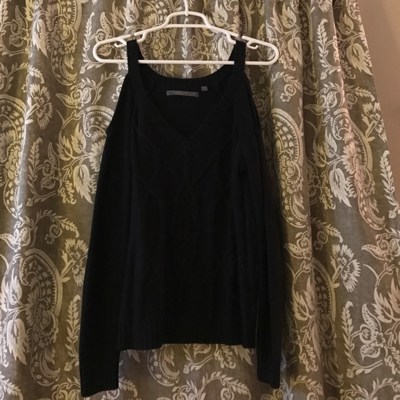 Guess knitted V neck sweater, open shoulders
