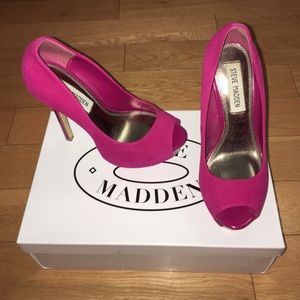 Steve Madden Hot Pink Peep Toe Pumps Size 5.5