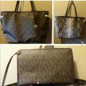 Michael kors reversible tote
