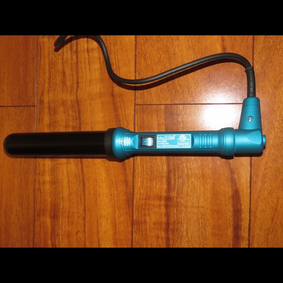 Nume 32mm curling wand
