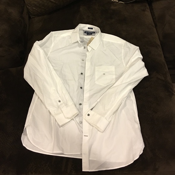 NWT! AE White Button up!