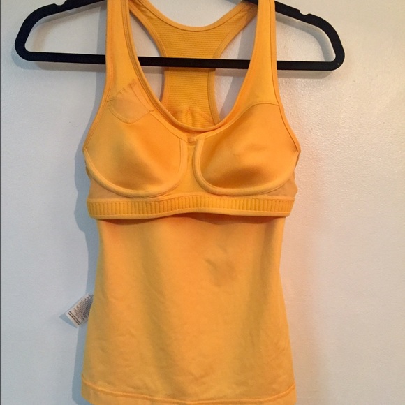 Nike Dri-Fit Bra Tank - Picture 3 of 4