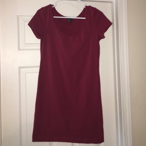 Red tshirt dress