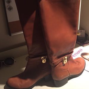 Micheal Kors brown boots