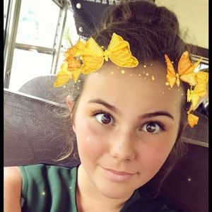 Meet your Posher, Adeline