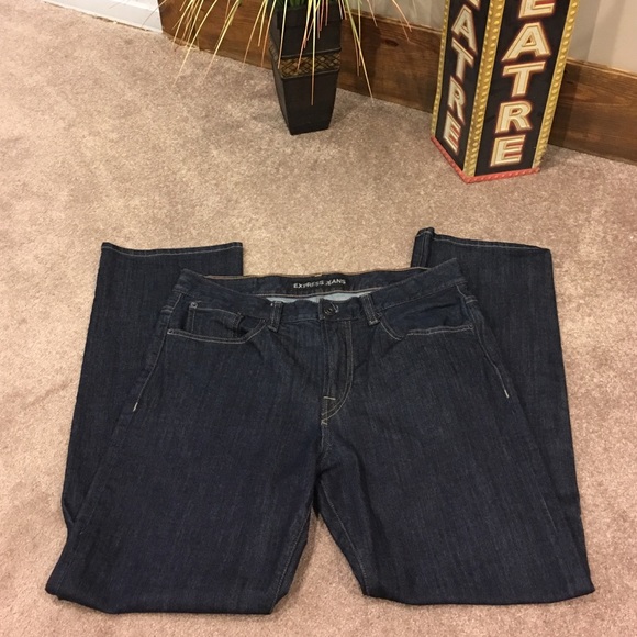 NWOT Express Blake Loose Fit Boot Jeans