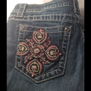 Miss Me Boyfriend Capris