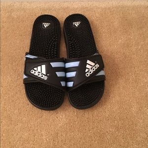 Adidas Adissage Slides