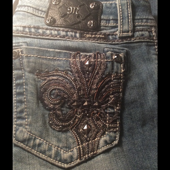 Miss Me Bootcut jeans