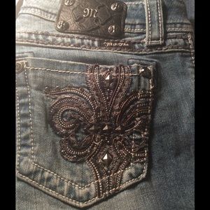 Miss Me Bootcut jeans