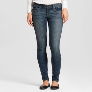 Shape Enhancing Low Rise Skinny Jeans