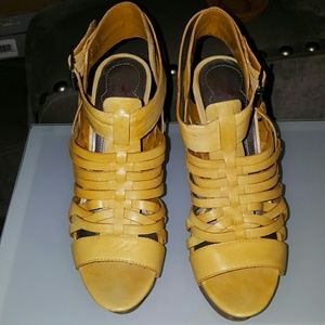 Mustard yellow heels