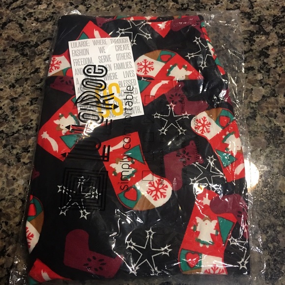 OS Christmas LuLaRoe Leggings NWT