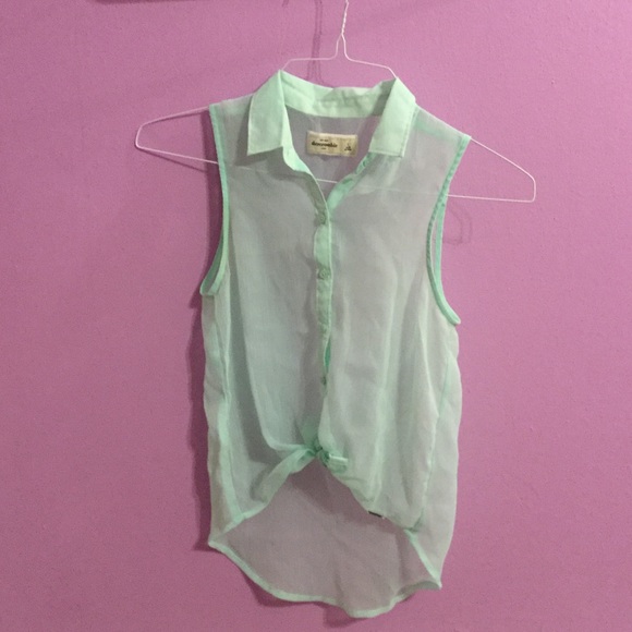 Collared tank top