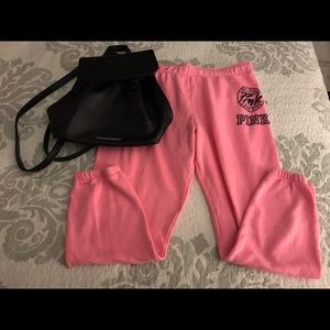PINK Victoria's Secret Pants - VS Pink sweatpants size-L/Backpack