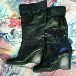Black slouch wedge  boots